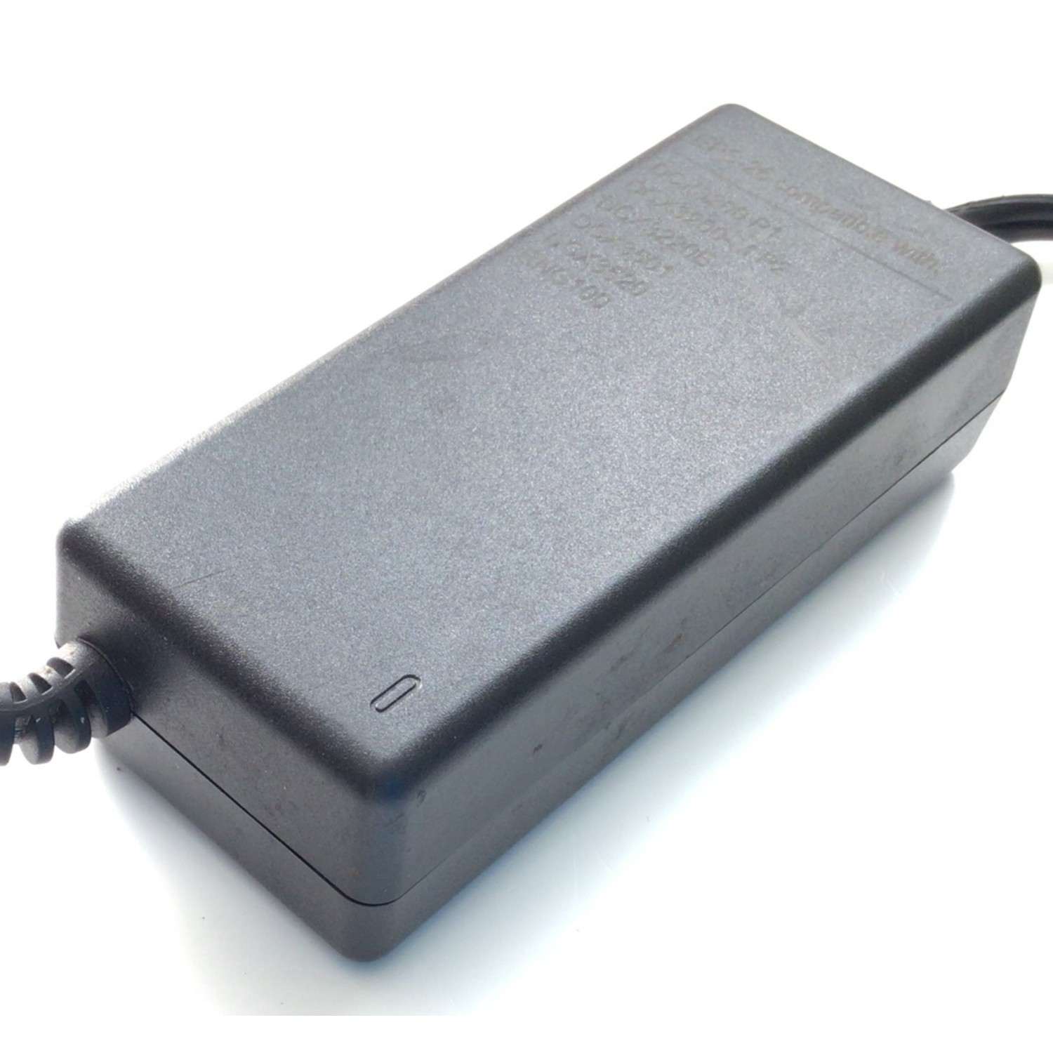 CARGADOR / ADAPTADOR DE FUENTE DE ALIMENTACION CHALLENGER VCA-VCD  / NUMERO DE PARTE PS-2.1-12-267DC / E346980 / EPS-26 / ENTRADA VCA 100-120V~ 50/60HZ 0.8A / SALIDA VCD 12V 2.67A / MODELO PS-2.1-12-267DC - Imagen 2